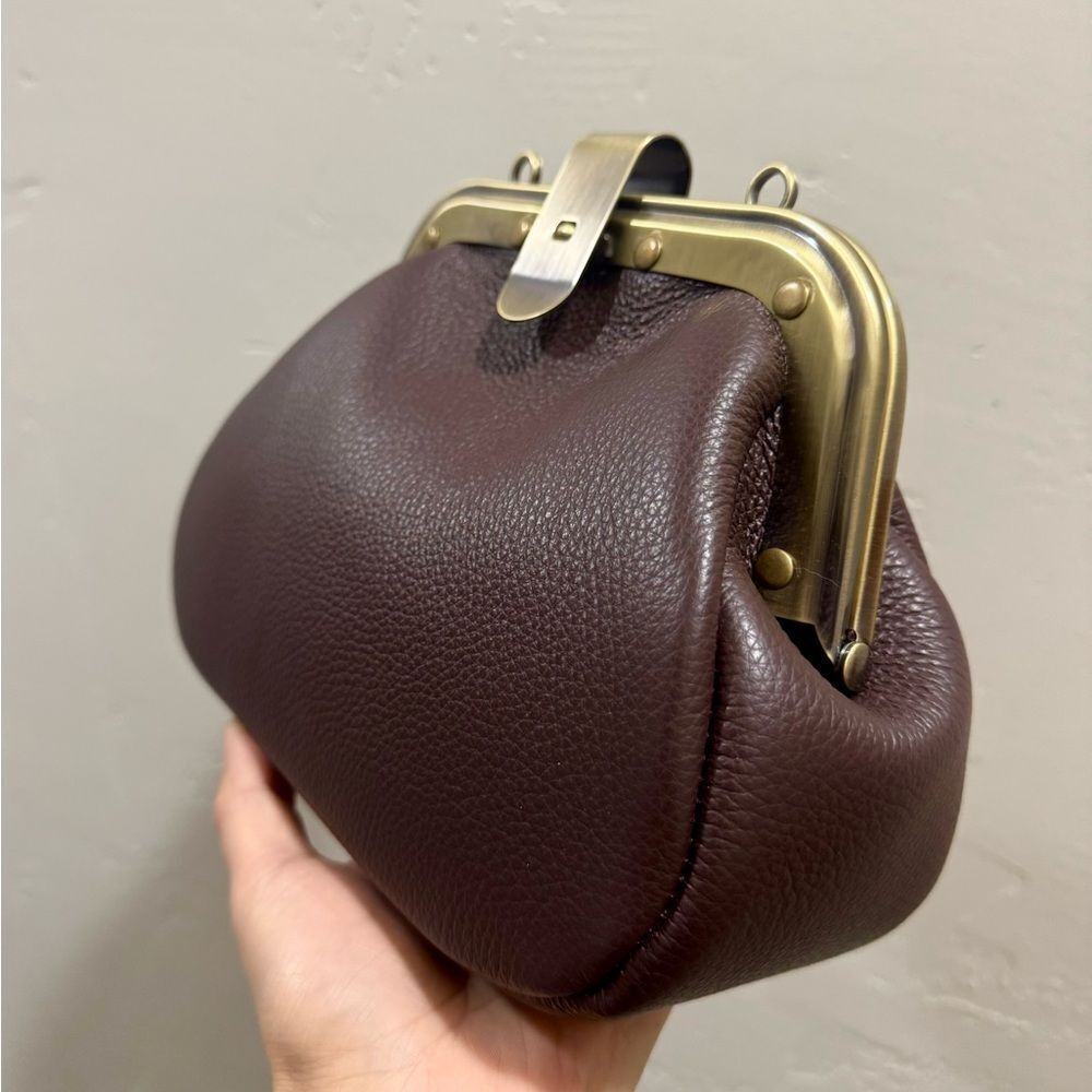 Pebble Cowhide Handmade Unique Rivet Frame Push Lock Handbag, Multi Use Style - Picture 13 of 16